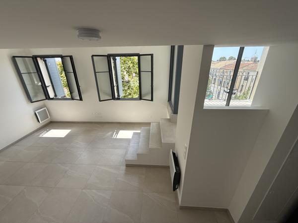 Castelnau-le-Lez (34170) T3 Duplex 66m2 carrez avec terrasse et place de parking (frais de notaire réduits 2,5%)