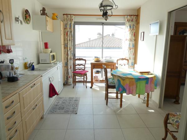 Royan centre ville - Bel appartement 3 pièces - Terrasse - Garage