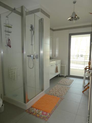 Royan centre ville - Bel appartement 3 pièces - Terrasse - Garage