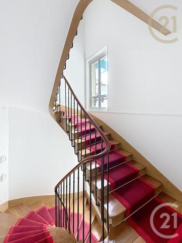 Appartement F2 à vendre  2 pièces - 42 m2 PARIS - 75018