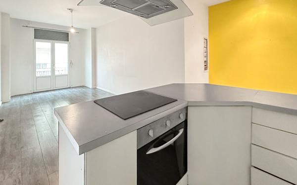 Appartement à vendre    3 pièces • 63,59 m2 Nice