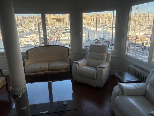 Spacieux T4 sur le Vieux-Port