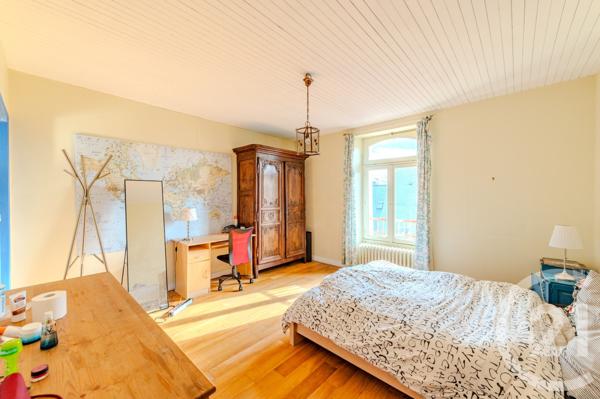 Maison à vendre  12 pièces - 270 m2 RENNES - 35