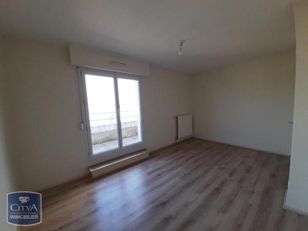 Appartement à louer 2 pièces 51.74m²