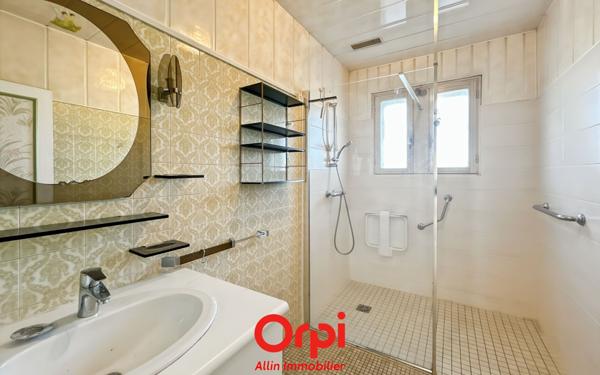 Maison à vendre    3 pièces •  Domérat