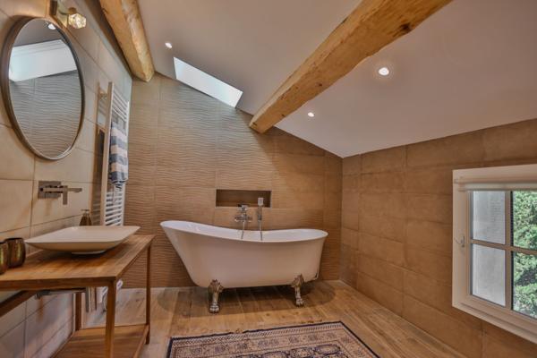 Vente Maison de luxe Saint-Didier 14 Pièces 490 m²