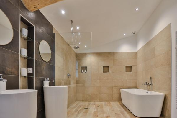 Vente Maison de luxe Saint-Didier 14 Pièces 490 m²