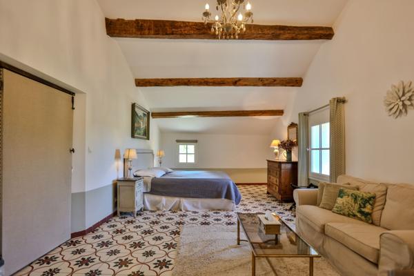 Vente Maison de luxe Saint-Didier 14 Pièces 490 m²