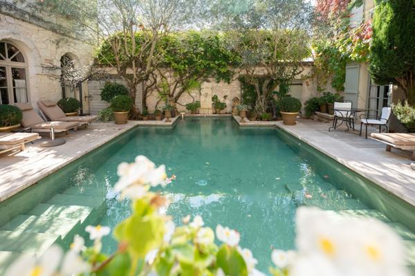 Vente Maison de maître Agen 20 Pièces 1567 m²