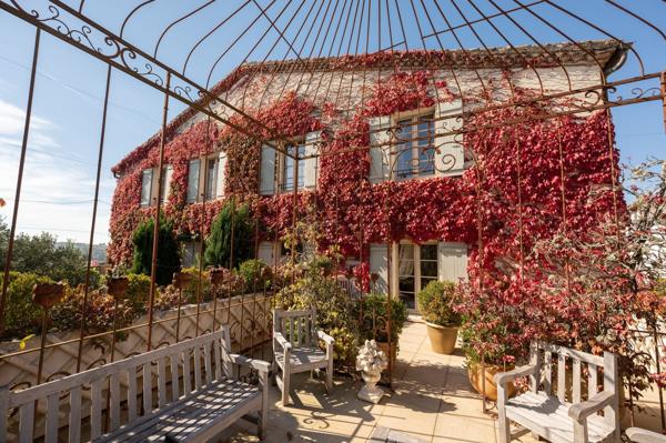 Vente Maison de maître Agen 20 Pièces 1567 m²