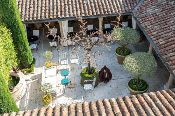 Vente Maison de maître Agen 20 Pièces 1567 m²