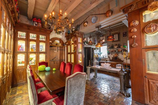 Vente Maison de maître Agen 20 Pièces 1567 m²