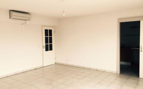 Appartement à louer    3 pièces • 71 m2 Albi