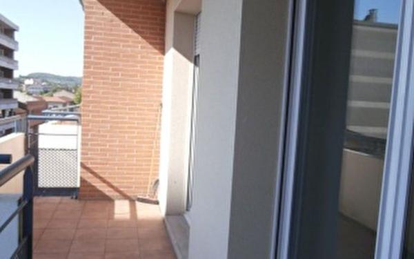 Appartement à louer    3 pièces • 71 m2 Albi