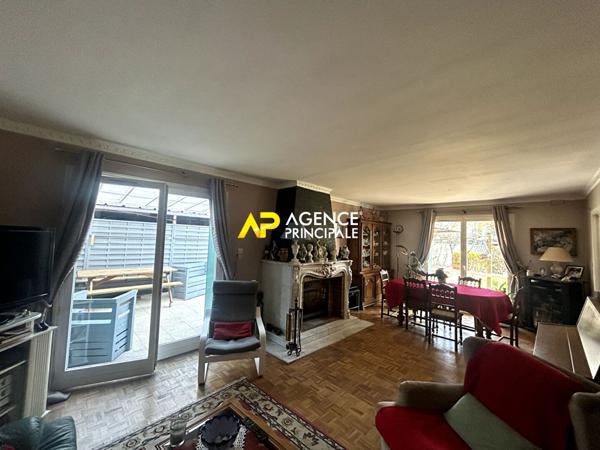 BEZONS _ Maison 5 pièces 111 m2 €442 000 ** - Référence 4479