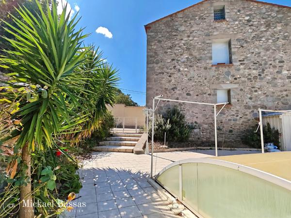 Maison
         5 pièces
        - 141 m² Exclusivité 270 000 € *