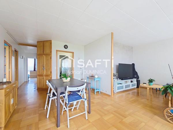 Bel appartement avec balcon et belle vue sur Forêt