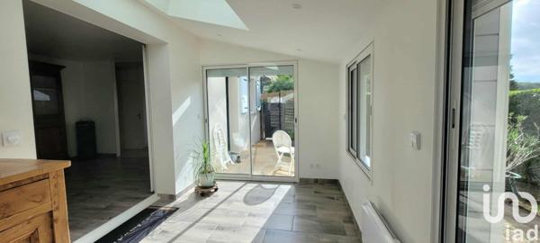 Maison à vendre 4 pièces 92 m² Nieuil-l'Espoir