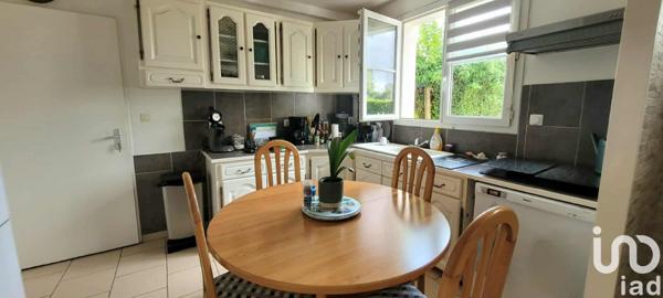Maison à vendre 4 pièces 92 m² Nieuil-l'Espoir