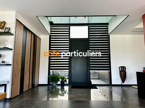 Vente Maison196,46 m² - 7 Pièces - MIRECOURT (88500)