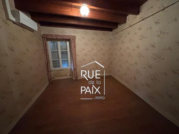 79240 L ABSIE Maison de ville - L'Absie - 189 m²