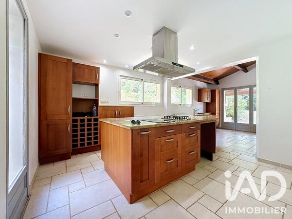 Maison à vendre 8 pièces 226 m² Lasbordes