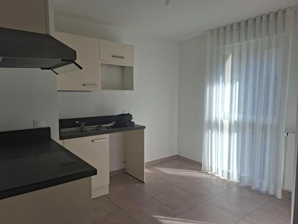 LOCATION TYPE 3 NEY'SENS A202, Angers 49000