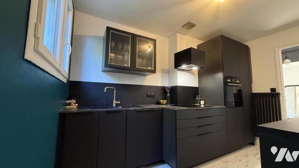 MORLAIX, centre, appartement de 84m² entièrement rénové, deux chambres
