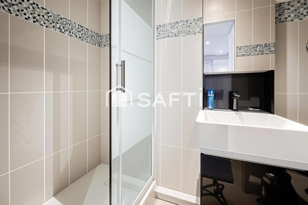 Studio rénové proche RER C à Vitry-sur-Seine