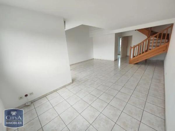 Appartement à louer 4 pièces 88.06m²