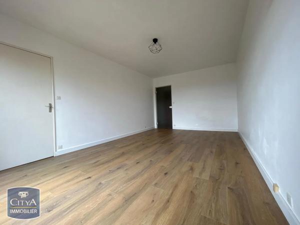 Appartement à louer 1 pièce 36.37m² Alençon (61000)