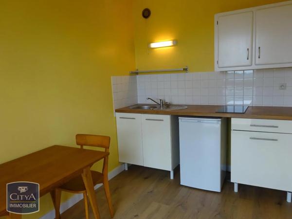 Appartement à louer 1 pièce 36.37m² Alençon (61000)