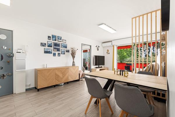 4 PIÈCES TRAVERSANT RÉNOVÉ – 3 CHAMBRES – TERRASSE PLEIN SUD – PARKING – CAVE