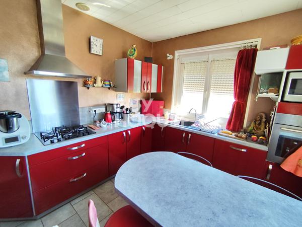 Maison à vendre à Margerie Chantagret - 253 000 