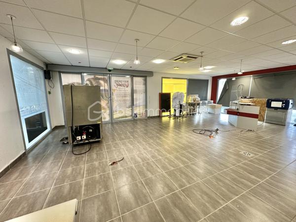 Local commercial de 270 m²