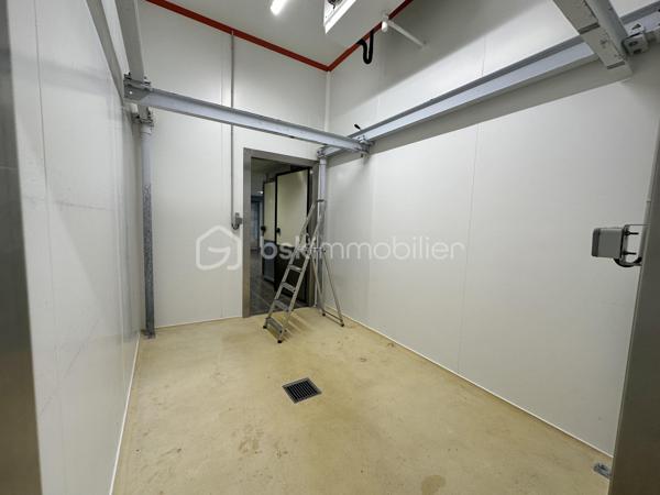 Local commercial de 270 m²