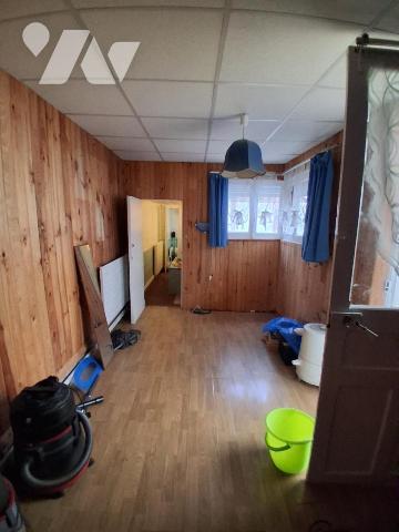 Commune de GUISE : maison 2 ch et jardin