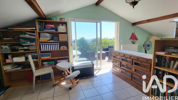 Maison à vendre 6 pièces 130 m² Saint-Genis-Laval