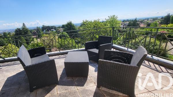 Maison à vendre 6 pièces 130 m² Saint-Genis-Laval