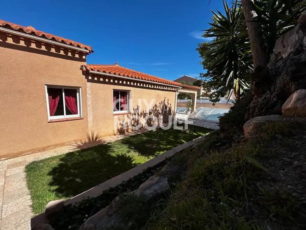 Maison plain pied 4 faces 144 m2 SH avec 5 chambres Villeneuve de la Raho