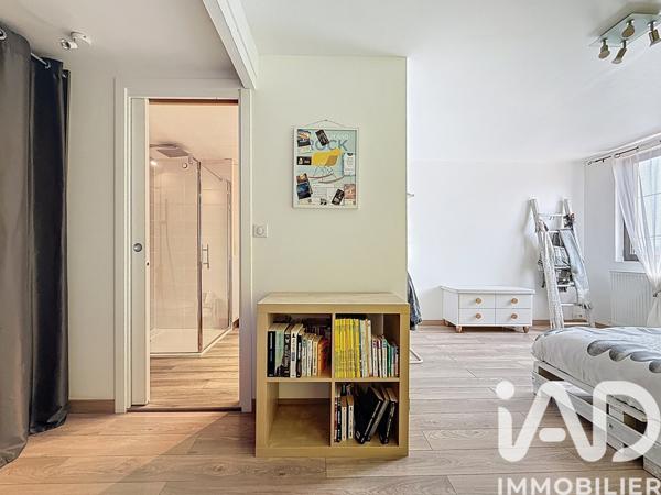 Maison à vendre 6 pièces 270 m² Reyrieux