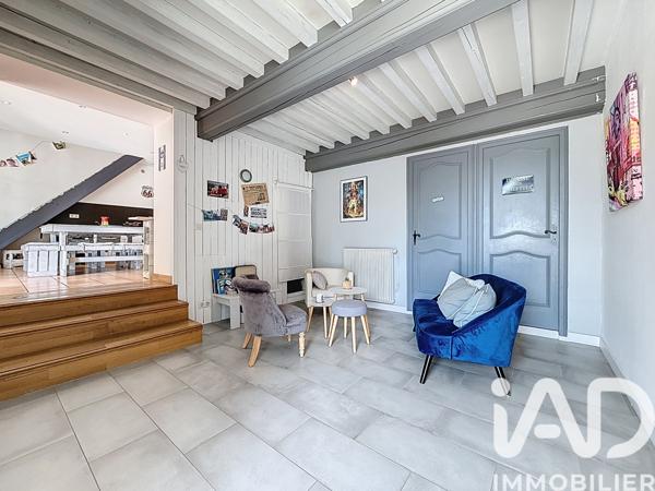 Maison à vendre 6 pièces 270 m² Reyrieux