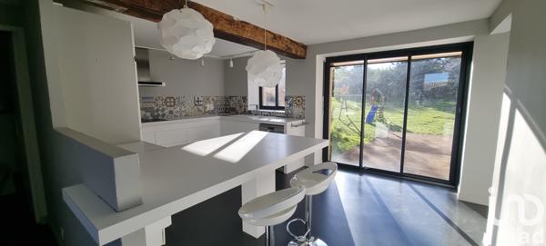 Maison à vendre 6 pièces 160 m² Charnay-lès-Mâcon