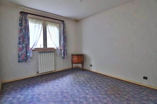 Maison individuelle de 210 m² sur 31 ares de terrain