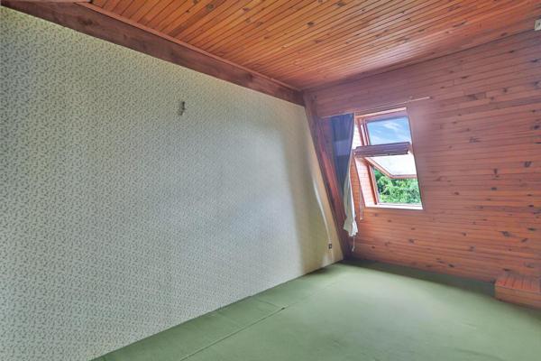 Maison individuelle de 210 m² sur 31 ares de terrain