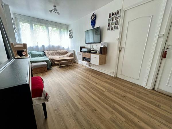 Appartement Poissy 5 pièce(s) 81 m2 €274 900 ** - Référence 9203