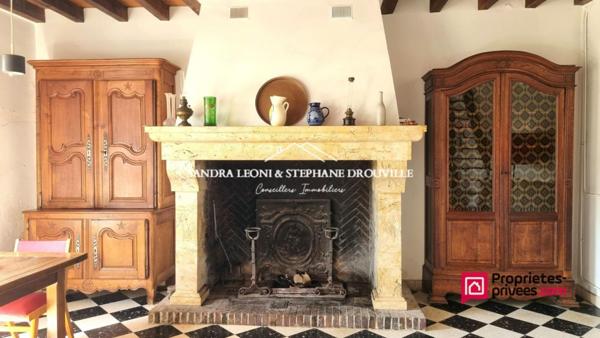 PROCHE JOUY - MAINTENON. Magnifique Longère de 210 m², 7 pièces