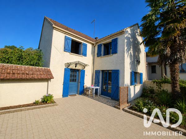 Maison à vendre 5 pièces 131 m² Saint-Cyr-sur-Morin
