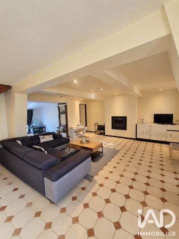 Maison à vendre 5 pièces 131 m² Saint-Cyr-sur-Morin