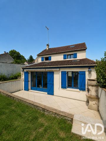 Maison à vendre 5 pièces 131 m² Saint-Cyr-sur-Morin